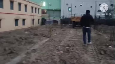 कोचस: नगर पंचायत कोचस में बन रहे प्रशासनिक भवन को लेकर हुआ विवाद, दो पक्ष आमने-सामने