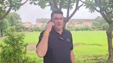 કામરેજ: સુરત ગ્રામ્યમાં ગેરકાયદે કચરો ડમિ્પંગ કૌભાંડ:
સ્વચ્છતા રેકિંગ પર સવાલ, કોંગ્રેસ નેતાએ ફોરેન્સિક ઓડિટ માંગ