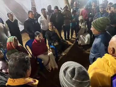 ବ୍ରହ୍ମଗିରି: ମାଟିଗାଡିଆ ଗ୍ରାମର ଦଶାହ କାର୍ଯ୍ୟରେ ଯୋଗଦେଇ ଶ୍ରଦ୍ଧାଞ୍ଜଳି ଅର୍ପଣ କଲେ ବ୍ରହ୍ମଗିରି ବିଧାୟିକା