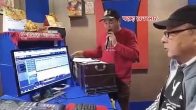 # गढ़वाली लोगायक #मुकेश कठैत ने अंकित भंडारी हत्याकांड में न्याय की मांग को लेकर #गुनगुनाया गीत, कहा नहीं चाहिए #पद्मश्री...