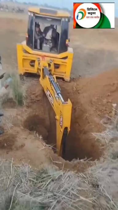 राजस्थान के टोंक जिले में निवाई के देवरी गांव में जमीन में दबा मिला खजाना, सोने-चांदी से भरा हुआ देग को पुलिस थाने में क...