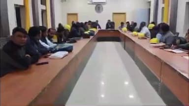 राजाखेड़ा: राजाखेड़ा में बिजली बकाया पर एक्सईएन ने सख्ती दिखाई, बिजली चोरी से चल रहे हीटरों और सिंगल फेज मोटरों की होगी जांच