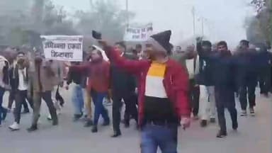 शाहबाद: तहसील मुख्यालय से बस स्टैंड तक वकीलों ने किया प्रदर्शन, नारेबाजी की