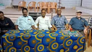 காட்பாடி: அனைவருக்கும் பல நடிக்கும் பழைய பென்ஷன் திட்டத்தை எதிர்வரும் பட்ஜெட்டில் அமல்படுத்த வேண்டும் கல் புதூரில் கோட்டச் செயலாளர் உதயசங்கர் பேட்டி