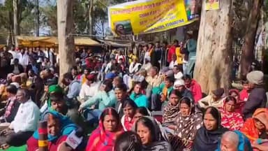 नगड़ी: जगन्नाथपुर थाना क्षेत्र से लापता अंश और अंशिका का अब तक नहीं चला पता, लोगों ने दिया धरना