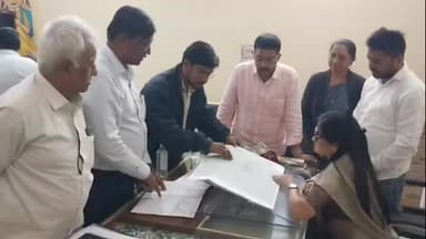 यावल: नगराध्यक्ष छाया पाटील यांनी केली शेळगाव बॅरेज योजनेच्या आराखड्याची पाहणी,सुधारित आराखडा पाठवण्याच्या अभियंतांना सूचना