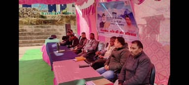 रुद्रप्रयाग: कोट बंगार में बहुद्देशीय शिविर का आयोजन, फरियादियों ने दर्ज की 30 शिकायतें; अधिकांश का मौके पर निस्तारण