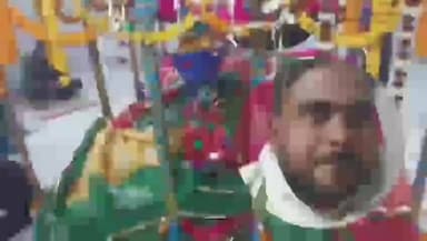 सिंघिया: दरगाह पर उर्स मेले में बड़ी संख्या में पहुंचे लोग, की चादर पोसी