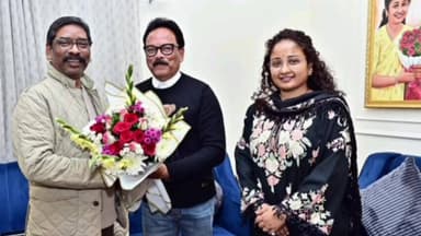 कैरो: लोहरदगा सांसद सुखदेव भगत ने मुख्यमंत्री हेमंत सोरेन से की मुलाकात, राज्य विकास व पेसा कानून पर हुई चर्चा