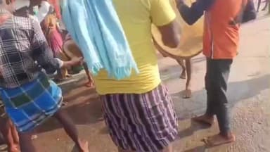 ಮೊಳಕಾಲ್ಮುರು: ಯರ್ರೆನಹಳ್ಳಿ ಗ್ರಾಮದಲ್ಲಿ ಶ್ರೀ ಕೋಟೆಗುಡ್ಡ ಮಾರಮ್ಮ ಜಾತ್ರೆಯ ಹಿನ್ನೆಲೆ, ಗಂಗಾ ಪೂಜೆ ನೆರವೇರಿಸಿದ ಗ್ರಾಮಸ್ಥರು