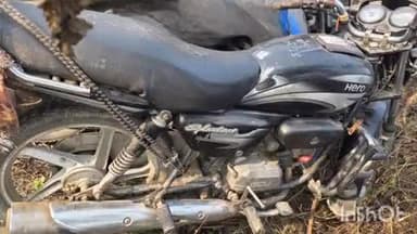 कृत्यानंद नगर: मरंगा थाना ने एक युवक को मोटरसाइकिल, 6 लीटर देसी शराब और एक देसी पिस्टल के साथ किया गिरफ्तार