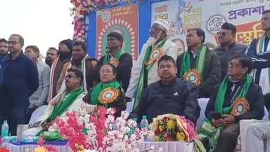 মিনাখাঁ: আগামী ১৯শে জানুয়ারি বারাসাতে অভিষেক বন্দ্যোপাধ্যায় এর সভার জন্য বামন পুকুরে প্রস্তুতি সভা করলেন তৃণমূলের কর্মীরা