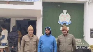 सलेमपुर: मझौलीराज में बाइक सवार को टक्कर मारकर भागने वाले पशु तस्करों में से एक को पुलिस ने छपरा-सिवान रोड पर किया गिरफ्तार