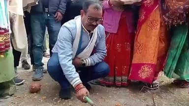 কোচবিহার ২: স্থানীয়দের দাবি পূরণ, টাকাগাছে রাস্তার কাজের সূচনা করলেন RKS সদস্য