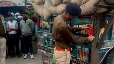 राहुवास: क्षेत्र में यातायात व्यवस्था को सुदृढ़ बनाने के लिए डिप्टी एसपी के नेतृत्व में विशेष अभियान शुरू, लगाई गई रिफ्लेक्ट