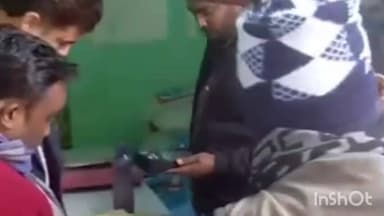 प्रतापगंज: जिला कृषि पदाधिकारी ने प्रतापगंज प्रखंड में खाद दुकानों का औचक निरीक्षण किया, यूरिया खाद की भी जांच