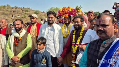 बदरवास: कैलधार में निकली भव्य कलश यात्रा, बुधवार से कथा का होगा शुभारंभ