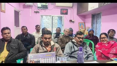 গোপীবল্লভপুর ২: বিধানসভা নির্বাচন কে সামনে রেখে গোপীবল্লভপুর ২ নম্বন ব্লকের পেটবিন্ধি অঞ্চল তৃণমূলের নেতৃত্বদের নিয়ে হল রিভিউ মিটিং