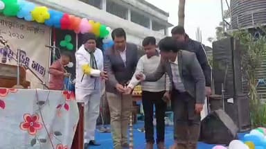 হেমতাবাদ: হেমতাবাদ আদর্শ বিদ্যালয়ের ৯৬ তম প্রতিষ্ঠা দিবস পালন, উপস্থিত বিডিও