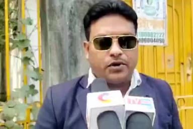 ভাঙড় ২: ঢিল দিয়ে ঢিল ভাঙার কাজ চলছে আরাবুলের ছেলের উপর হামলা নিয়ে তৃণমূল নেতা রফিকুল প্রতিক্রিয়া