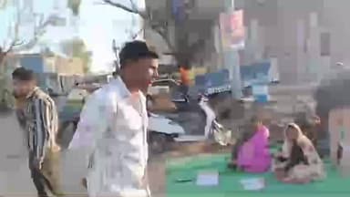 पिपरई: मांगें पूरी न होने पर पिपरई नगर परिषद के सफाई कर्मचारी भड़के, अनिश्चितकालीन हड़ताल शुरू