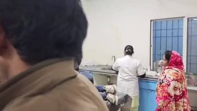 ज़ीरादेई: जिरादेई थाना क्षेत्र में सड़क दुर्घटना, एक युवक गंभीर रूप से घायल, इलाज जारी