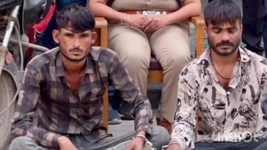 બગસરા: ખુનના ગુનામાં પેરોલ પરથી ફરાર 2 આરોપીને પોલીસ દ્વારા ઝડપી લેવામાં આવ્યા કોડીનાર..