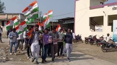 खालवा: इंदौर में दूषित पानी से मौतों पर कांग्रेस कार्यकर्ताओं ने सौंपा ज्ञापन