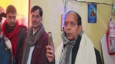 जयसिंहपुर: अठैसी में किसानों की शिकायत पर विधायक ने किया औचक निरीक्षण, धान क्रय केंद्र की खामियां हुईं उजागर