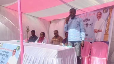 कैरो: कैरो के मुहर्रम मेला टांड़ में स्वास्थ्य मेला आयोजित, ग्रामीणों को एक ही स्थान पर मिलीं स्वास्थ्य सुविधाएं