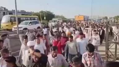 धोरीमन्ना: धोरीमन्ना में पूर्व राजस्व मंत्री हेमाराम चौधरी के नेतृत्व में धरना जारी