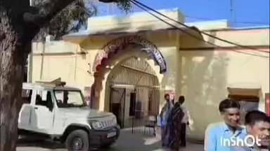 पीपलदा: इटावा पुलिस ने अदालत से फरार स्थायी वारंटी को किया गिरफ्तार