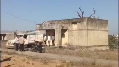 रेवदर: रेवदर के मंडार जामठा गांव में एक युवक ने अपने घर में फांसी लगाकर की आत्महत्या, सूचना पर पुलिस मौके पर पहुंची