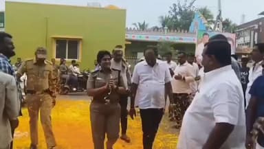 ಮಂಡ್ಯ: ನಗರದ ಹೊಸಹಳ್ಳಿಯಲ್ಲಿ ಎಸ್ಪಿ ಶೋಭಾರಾಣಿಗೆ ಅದ್ದೂರಿ ಸ್ವಾಗತ