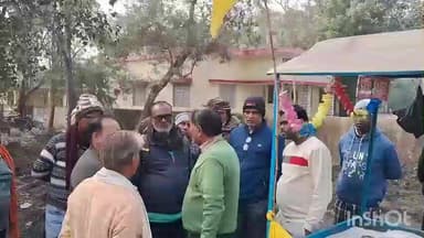 चरपोखरी: चरपोखरी में मनरेगा मार्ट के संबंध में अधिकारियों ने स्थल का किया निरीक्षण