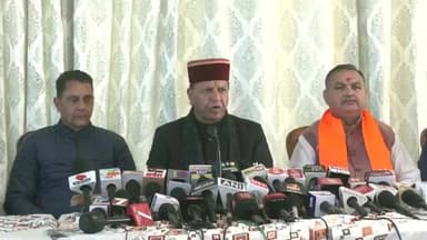 मोदी सरकार में हिमाचल में दोगुना रोजगार सृजन, 16.52 लाख से बढ़कर 32.6 लाख मंडेज: बिंदल
हिमाचल को 90:10 फंडिंग का बड़ा ल...