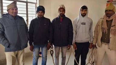 मोदनगंज: ओकरी थाने की पुलिस ने गांवों में छापेमारी कर चार लोगों को किया गिरफ्तार