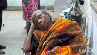 জামালপুর: জামালপুরের কৃষ্ণচন্দ্রপুর এলাকায় বাইকের ধাক্কায় গুরুতর আহত হল এক বৃদ্ধা