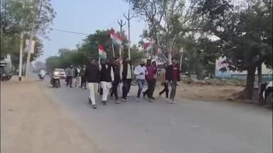 गरोठ: किसान जन आंदोलन पदयात्रा बरखेड़ा गंगासा पहुँची, किसानों की समस्याओं पर हुई नुक्कड़ सभा