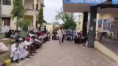 फूलिया कलां: खेत पर करंट लगने से युवक की मौत, गांव में छाया मातम, पुलिस ने पोस्टमार्टम कर शव परिजनों को सौंपा