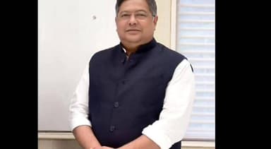 पालमपुर: विधायक आशीष बुटेल ने बिन्द्रावन वार्ड में ₹44.5 लाख के विकास कार्यों का किया लोकार्पण