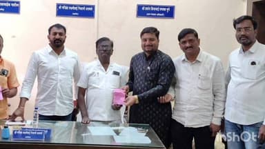 अहमदपूर: शिरूर ताजबंद ग्रामपंचायतीची 71 लाखांची ऐतिहासिक कर वसुली सहकार मंत्री पाटील यांच्याकडून कौतुकांचा वर्षा