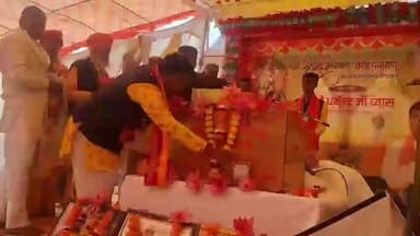 हंडिया: ग्राम रातातलाई के पहाड़ी पर हनुमान गढ़ी में भागवत कथा का आयोजन, भक्तिरस की हुई वर्षा