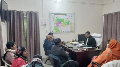 बरबीघा: बरबीघा नगर परिषद कार्यालय में मुख्यमंत्री महिला रोजगार गारंटी योजना को प्रभावी बनाने के लिए बैठक