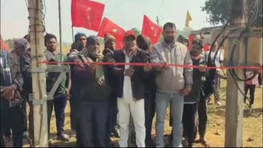 बिरनी: एक सप्ताह बाद पिपराडीह यादव टोला व तुरी टोला में लौटी रोशनी, नए ट्रांसफार्मर का हुआ उद्घाटन