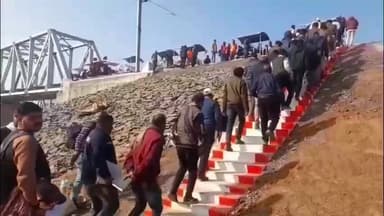 तेंदूखेड़ा: घटेरा में रेलवे सुरक्षा टीम ने तीसरी रेलवे लाइन और पुल का निरीक्षण किया