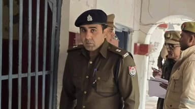 सिरसागंज: एसपी ग्रामीण ने सिरसागंज थाने का निरीक्षण किया, व्यवस्थाओं का लिया जायजा और दिए आवश्यक दिशा निर्देश