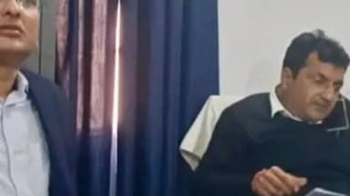 खजनी: खजनी में 84,903 मतदाता कम हुए, निर्वाचन आयोग के विशेष गहन पुनरीक्षण अभियान के बाद दर्ज की गई