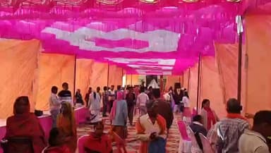 रमकंडा: रमकंडा प्रखंड कार्यालय में स्वास्थ्य मेला आयोजित, 350 मरीजों की हुई जांच