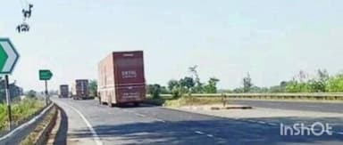 फुलपरास: फूलपरास थाना: खौपा चौक के पास NH-27 पर दो बाइक की टक्कर, एक की मौत, तीन घायल